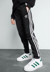 3 STRIPES BLACK JOGGER PANTS